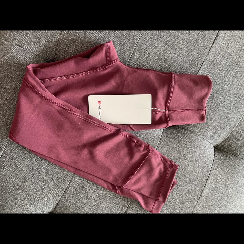 Lululemon In Movement “25 Leggings